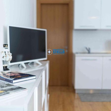 לידו די ג'סולו Condominio Sirene מראה חיצוני תמונה