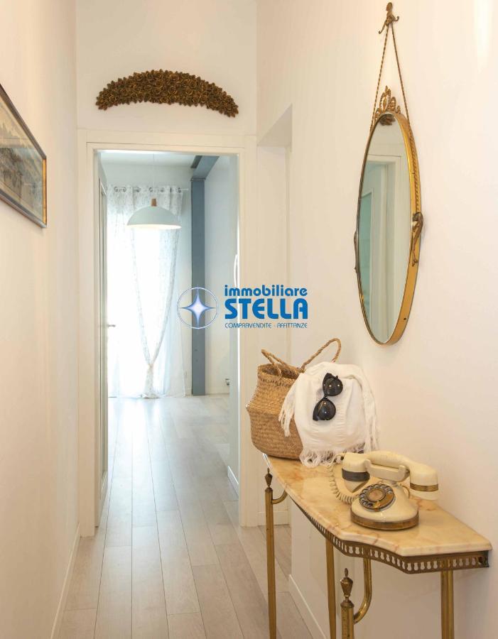 לידו די ג'סולו Condominio Sirene מראה חיצוני תמונה