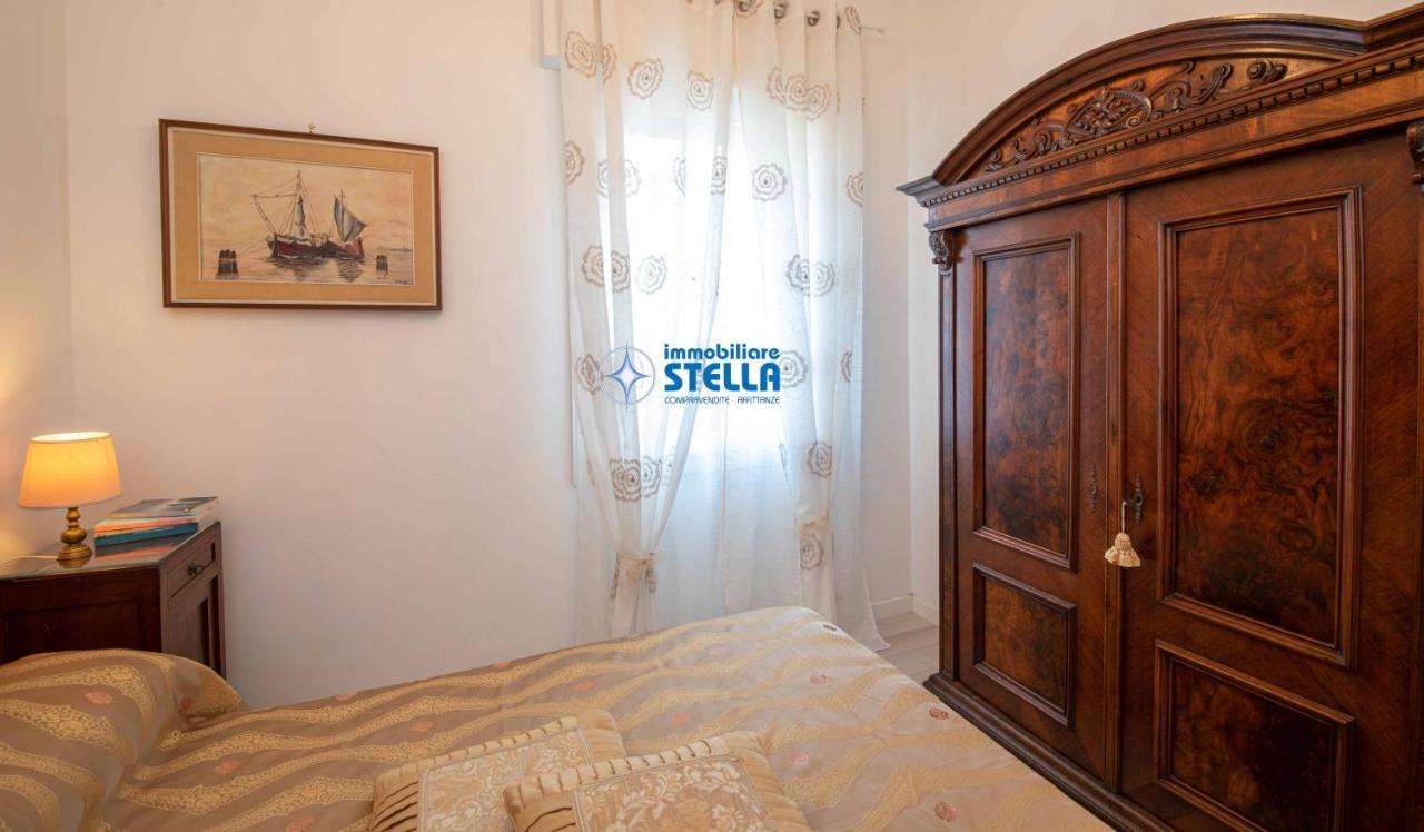 לידו די ג'סולו Condominio Sirene מראה חיצוני תמונה