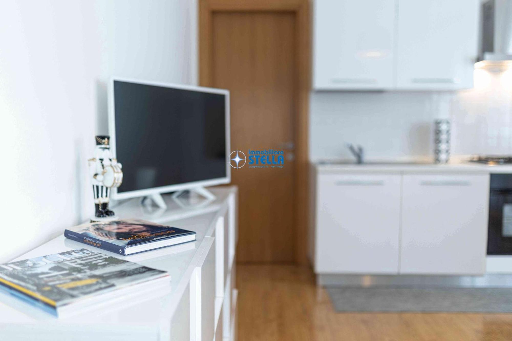 לידו די ג'סולו Condominio Sirene מראה חיצוני תמונה