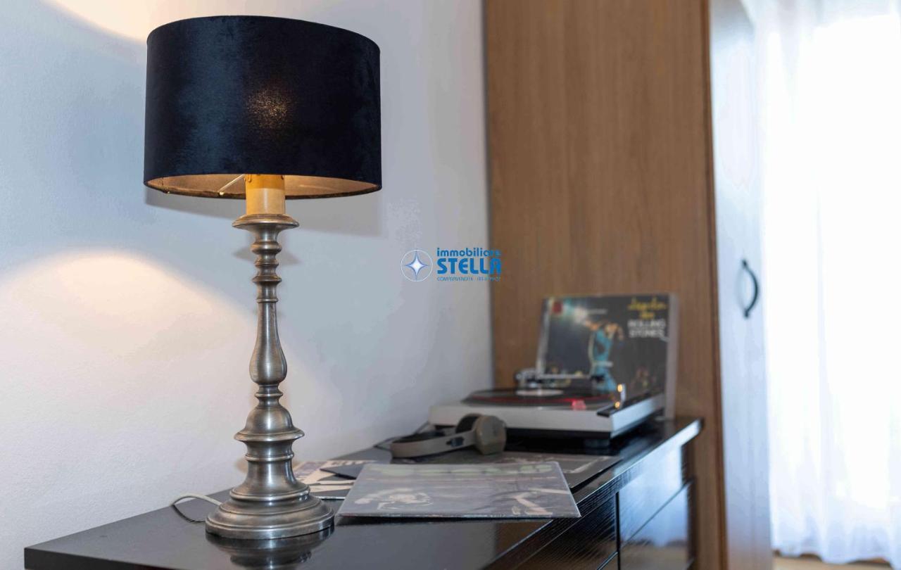 לידו די ג'סולו Condominio Sirene מראה חיצוני תמונה