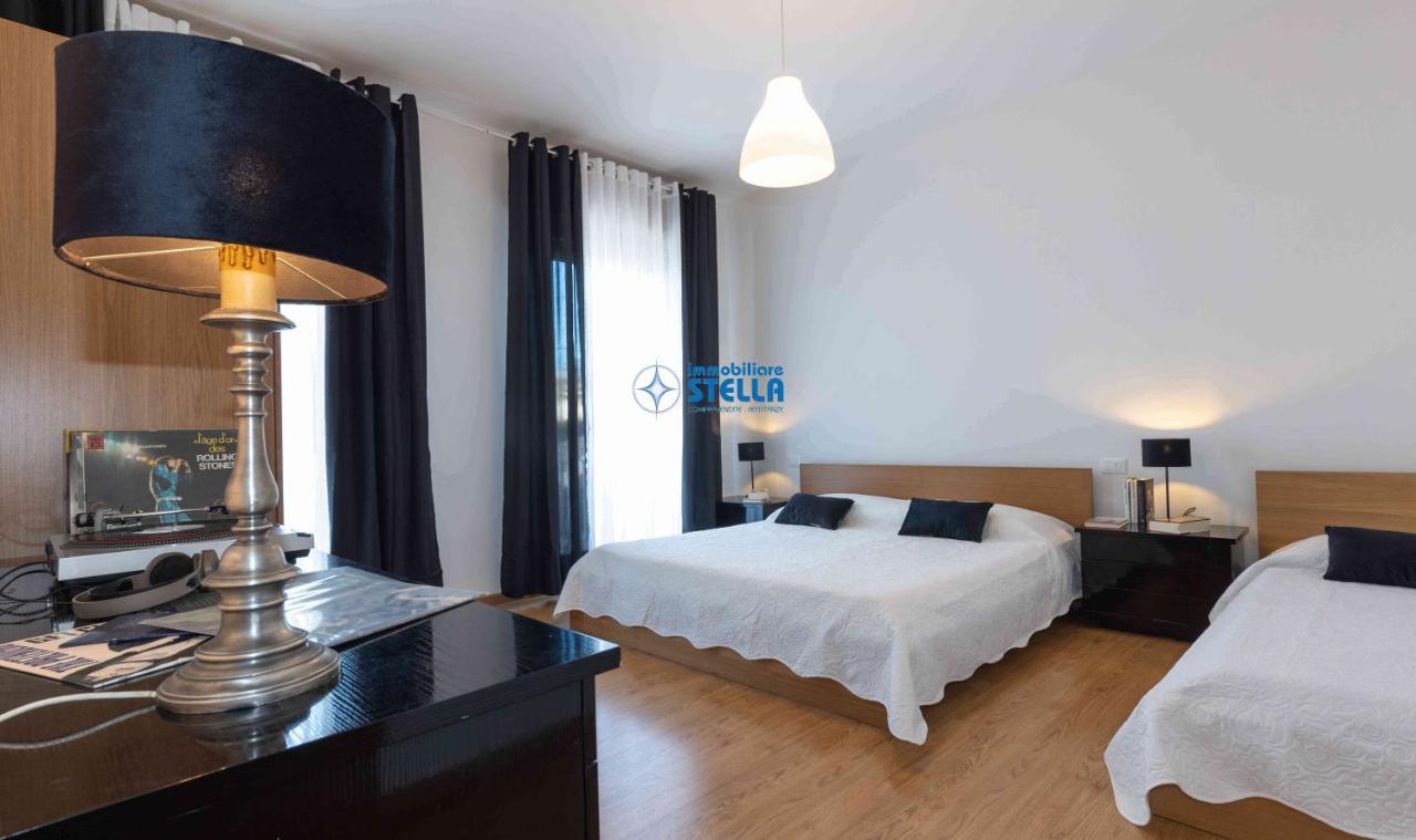 לידו די ג'סולו Condominio Sirene מראה חיצוני תמונה