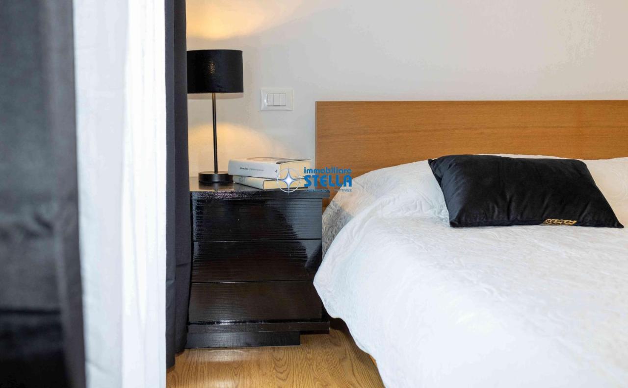 לידו די ג'סולו Condominio Sirene מראה חיצוני תמונה