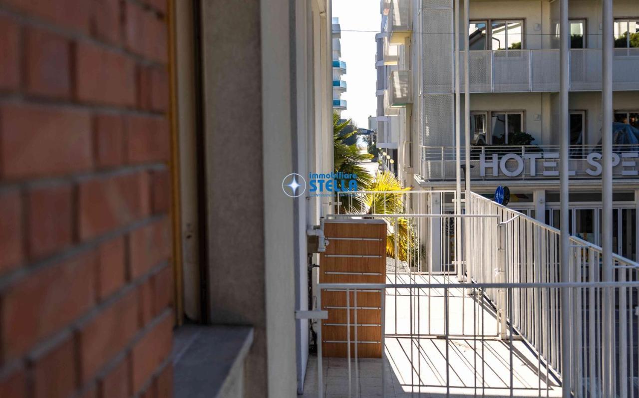לידו די ג'סולו Condominio Sirene מראה חיצוני תמונה
